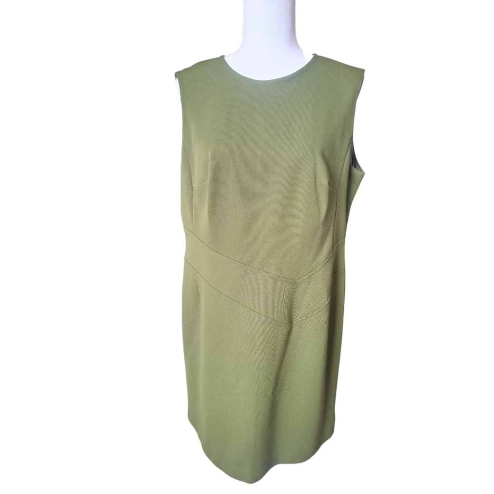 Vintage Sleeveless Olive Green Dress